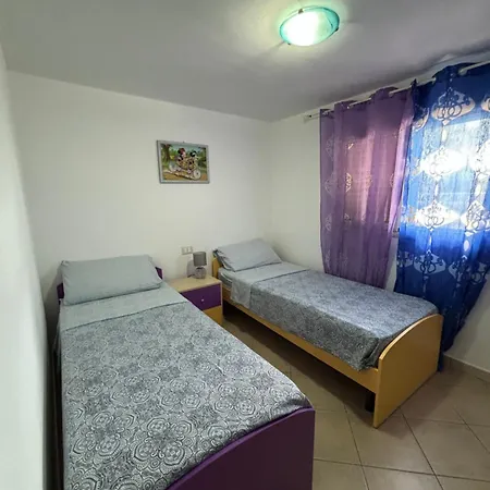 Cottone 巴莱斯特拉泰